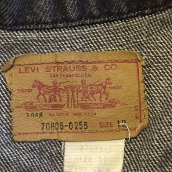 Vintage Levis Girls 12 Made In USA Black Denim Jacket Embroidered Floral Ruffle - Picture 6 of 8